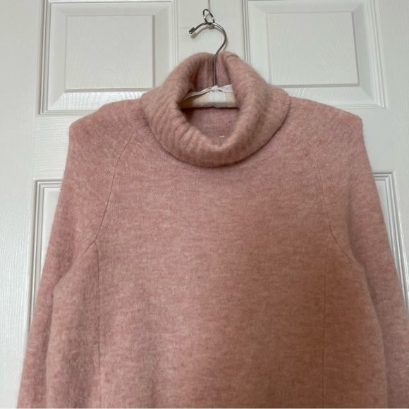 Aritzia Babaton Plutarch Pink Turtleneck Knit Alpaca Wool Sweater - Sz XS - Picture 4 of 15